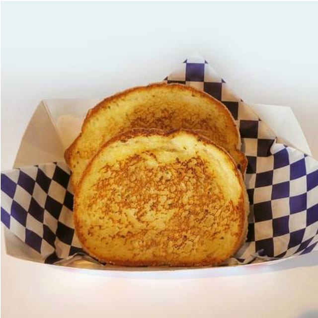 Garlic Toast (2 pcs).