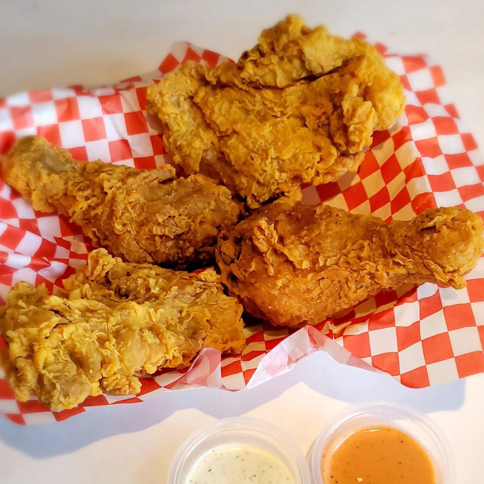 2 DRUMSTICKS + 2 THIGHS.