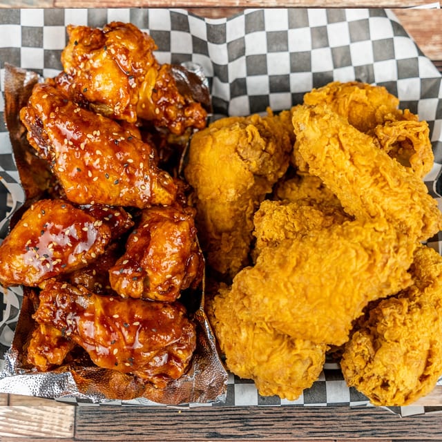 Wings 20pcs (half & half).